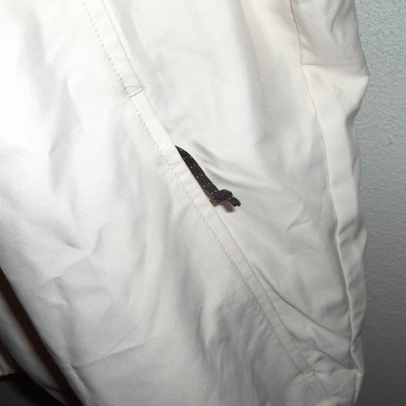 Cutter and Buck convertible pullover lined windbreaker, Measures 52" Chest - Picture 5 of 10